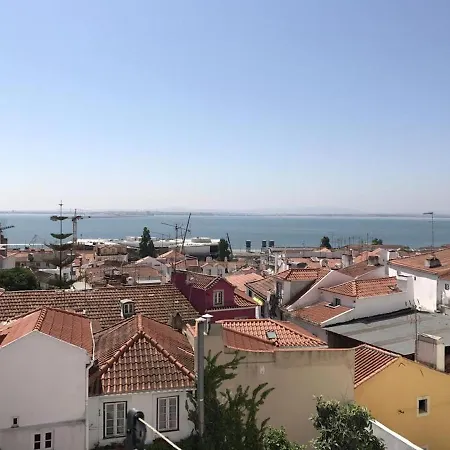 Daire Alarco - Alfama River Loft - 55753 Al Lisboa